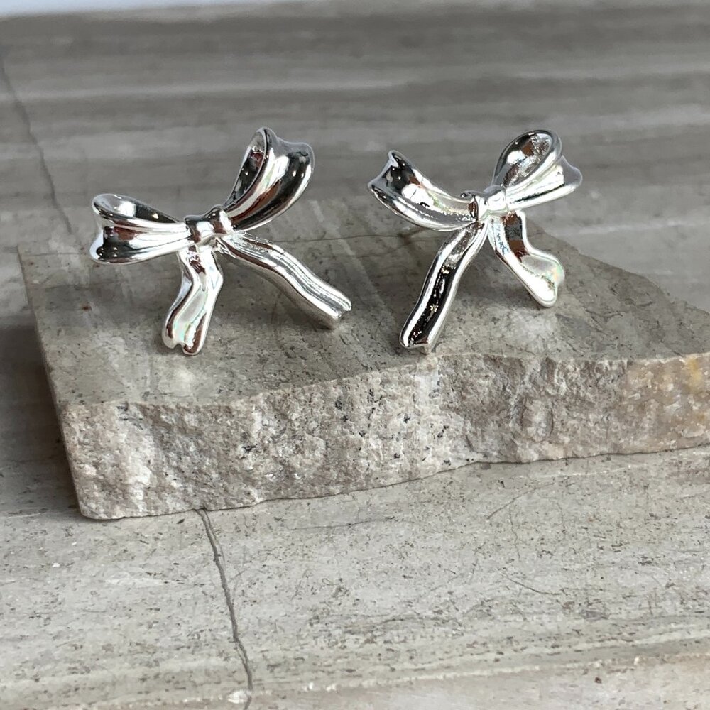 NEW ~ Anthropologie Small Silver Bow Stud Earrings